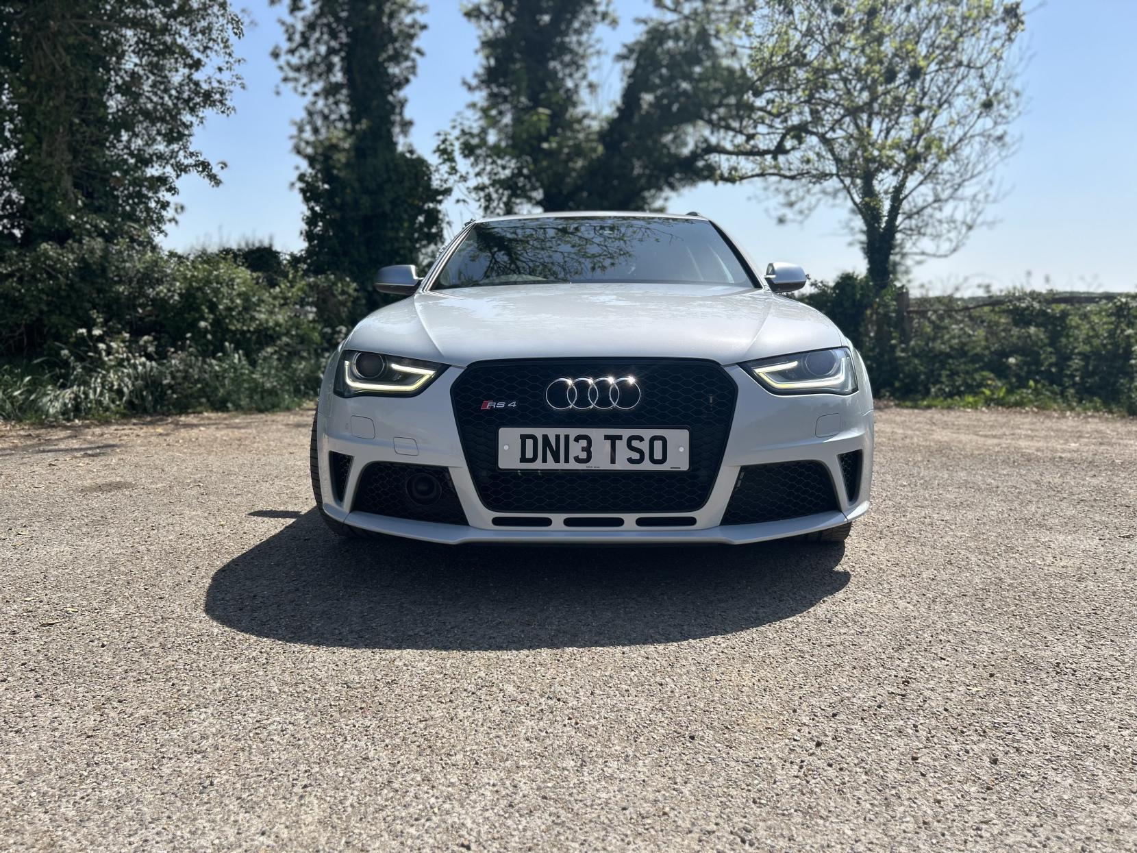 Audi RS4 Avant 4.2 FSI V8 Estate 5dr Petrol S Tronic quattro Euro 5 (450 ps)