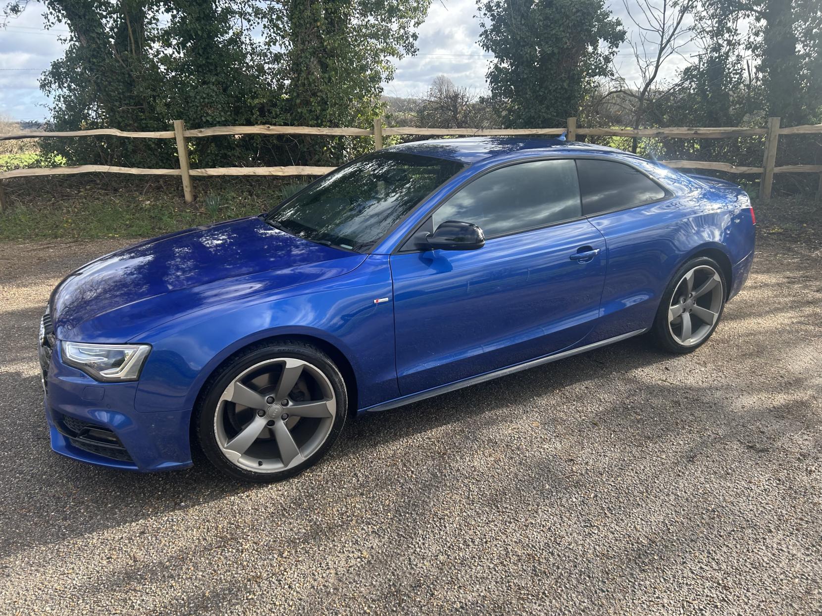 Audi A5 2.0 TDI S Line Black Edition Plus Coupe 2dr Diesel Multitronic Euro 6 (s/s) (190 ps)