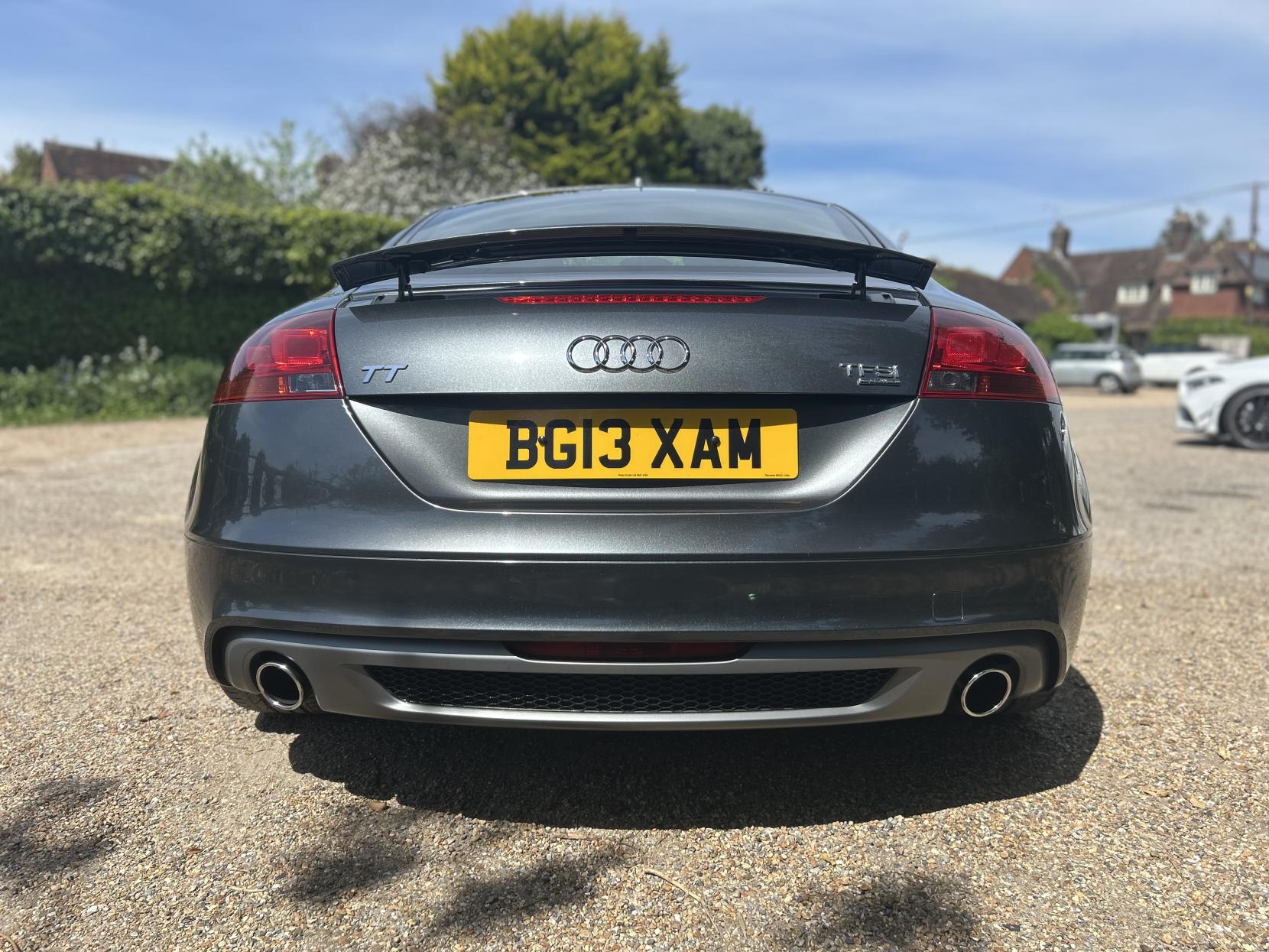 Audi TT 2.0 TFSI S line Coupe 3dr Petrol S Tronic quattro Euro 5 (s/s) (211 ps)