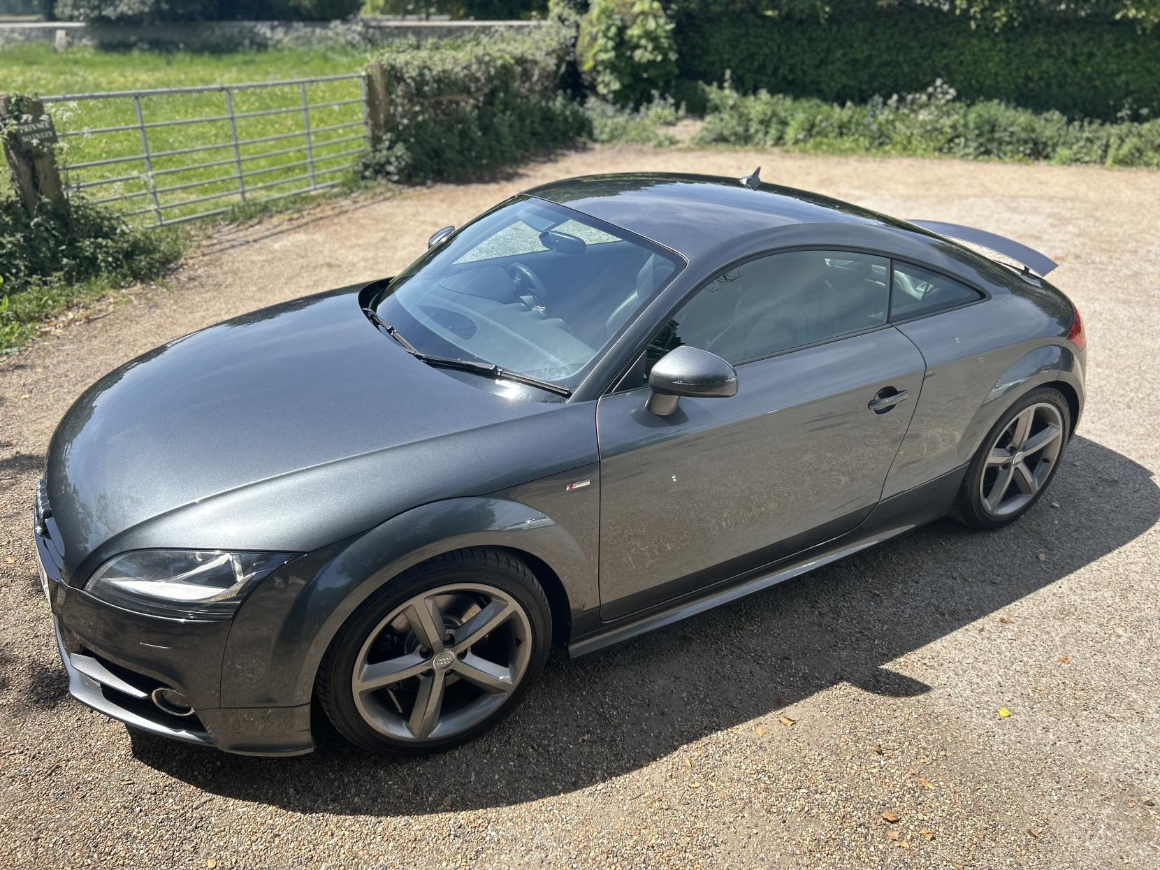 Audi TT 2.0 TFSI S line Coupe 3dr Petrol S Tronic quattro Euro 5 (s/s) (211 ps)