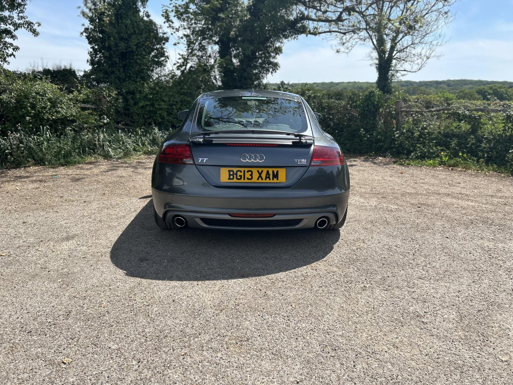 Audi TT 2.0 TFSI S line Coupe 3dr Petrol S Tronic quattro Euro 5 (s/s) (211 ps)