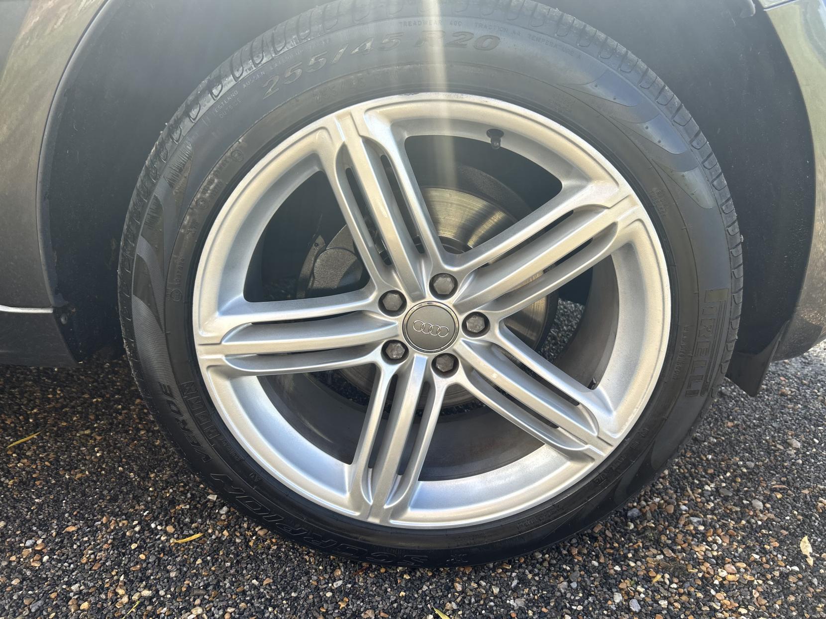 Audi Q5 2.0 TFSI S line Plus SUV 5dr Petrol Tiptronic quattro Euro 6 (s/s) (230 ps)