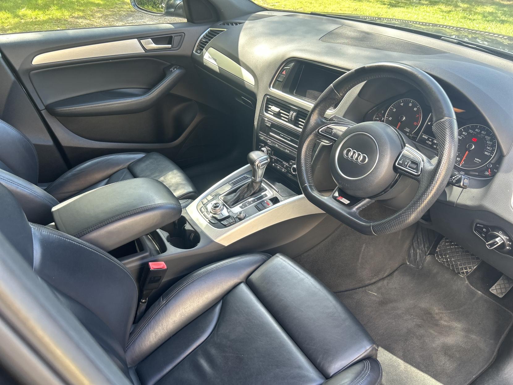 Audi Q5 2.0 TFSI S line Plus SUV 5dr Petrol Tiptronic quattro Euro 6 (s/s) (230 ps)