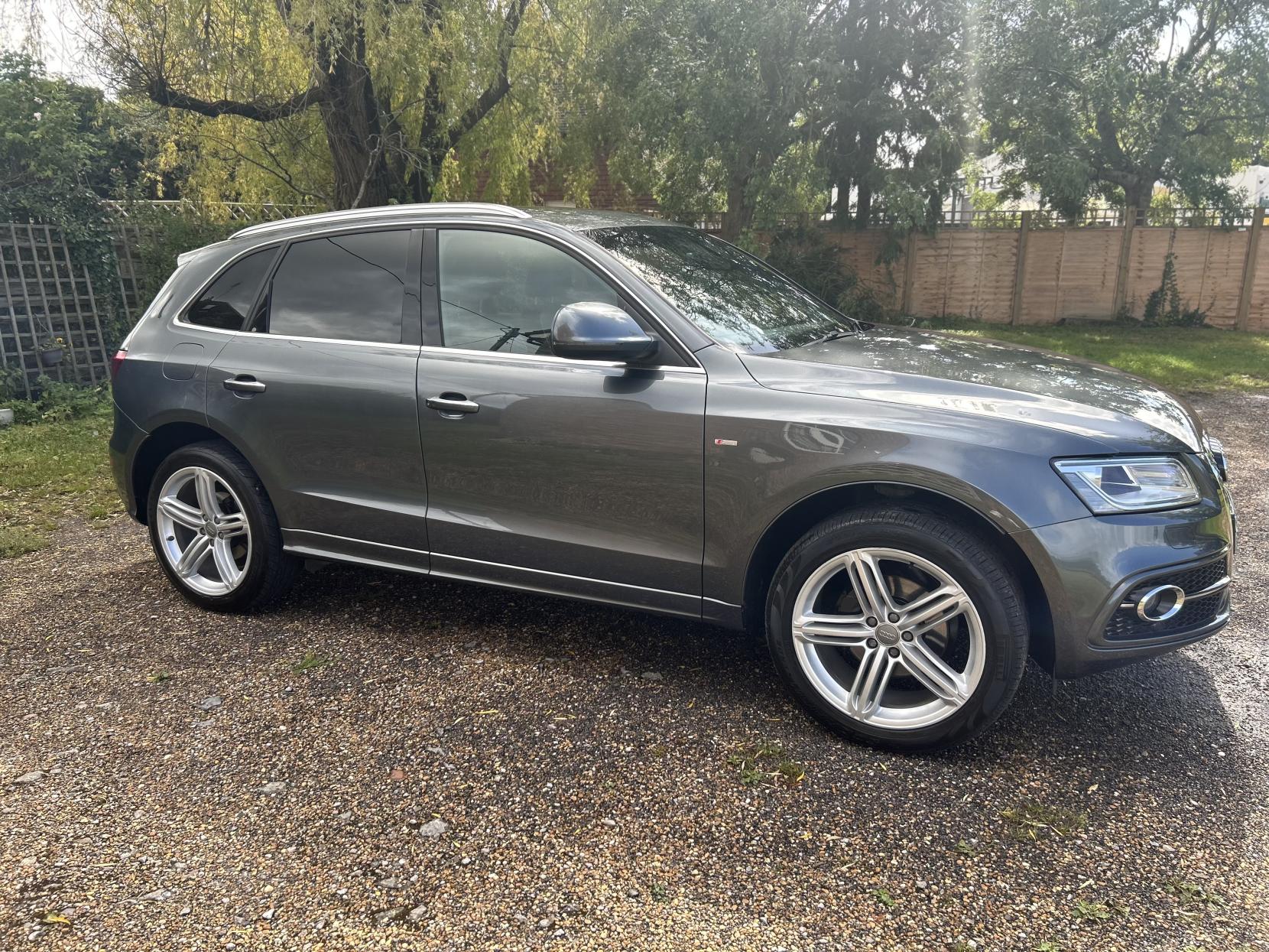 Audi Q5 2.0 TFSI S line Plus SUV 5dr Petrol Tiptronic quattro Euro 6 (s/s) (230 ps)