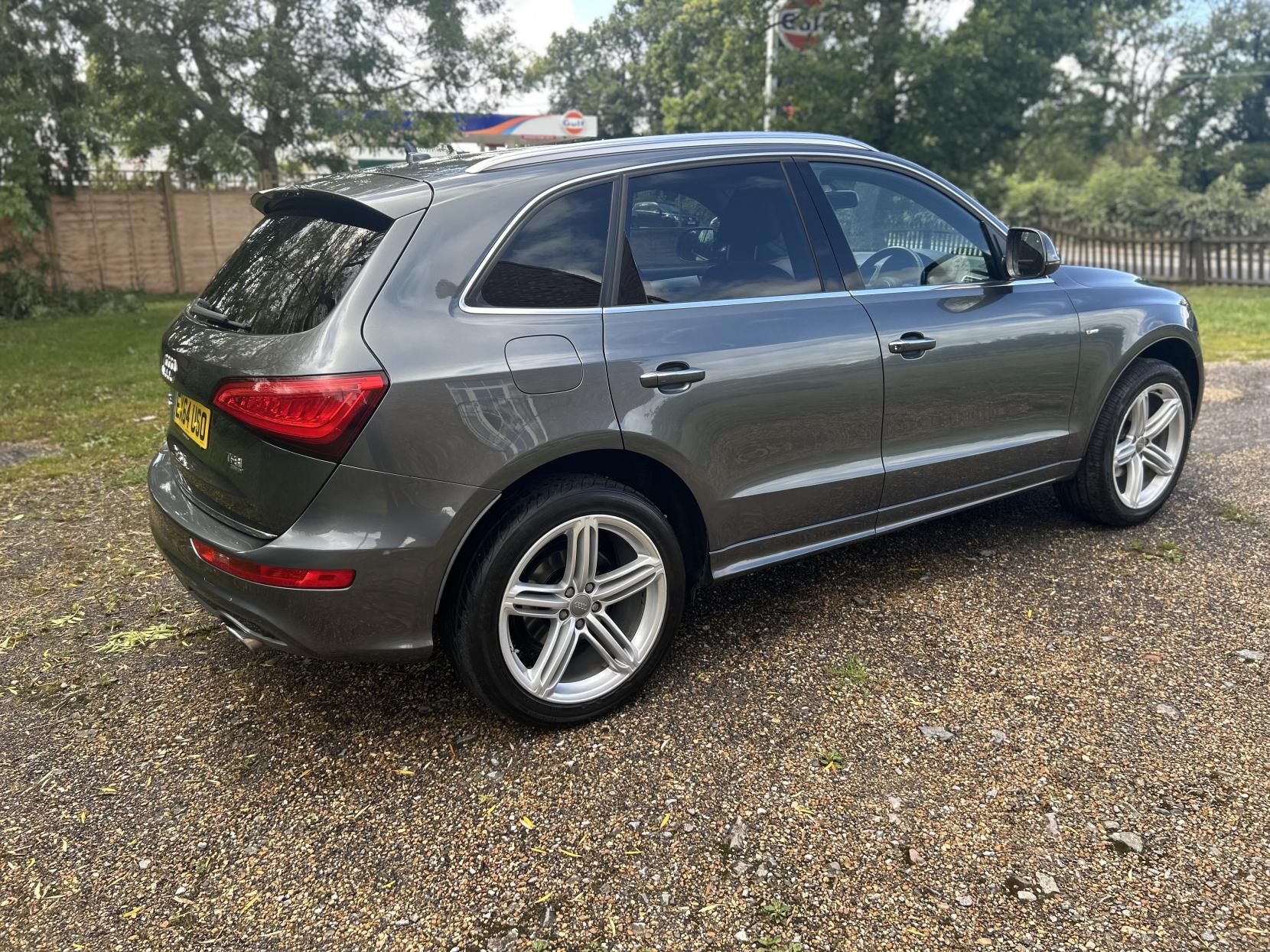 Audi Q5 2.0 TFSI S line Plus SUV 5dr Petrol Tiptronic quattro Euro 6 (s/s) (230 ps)