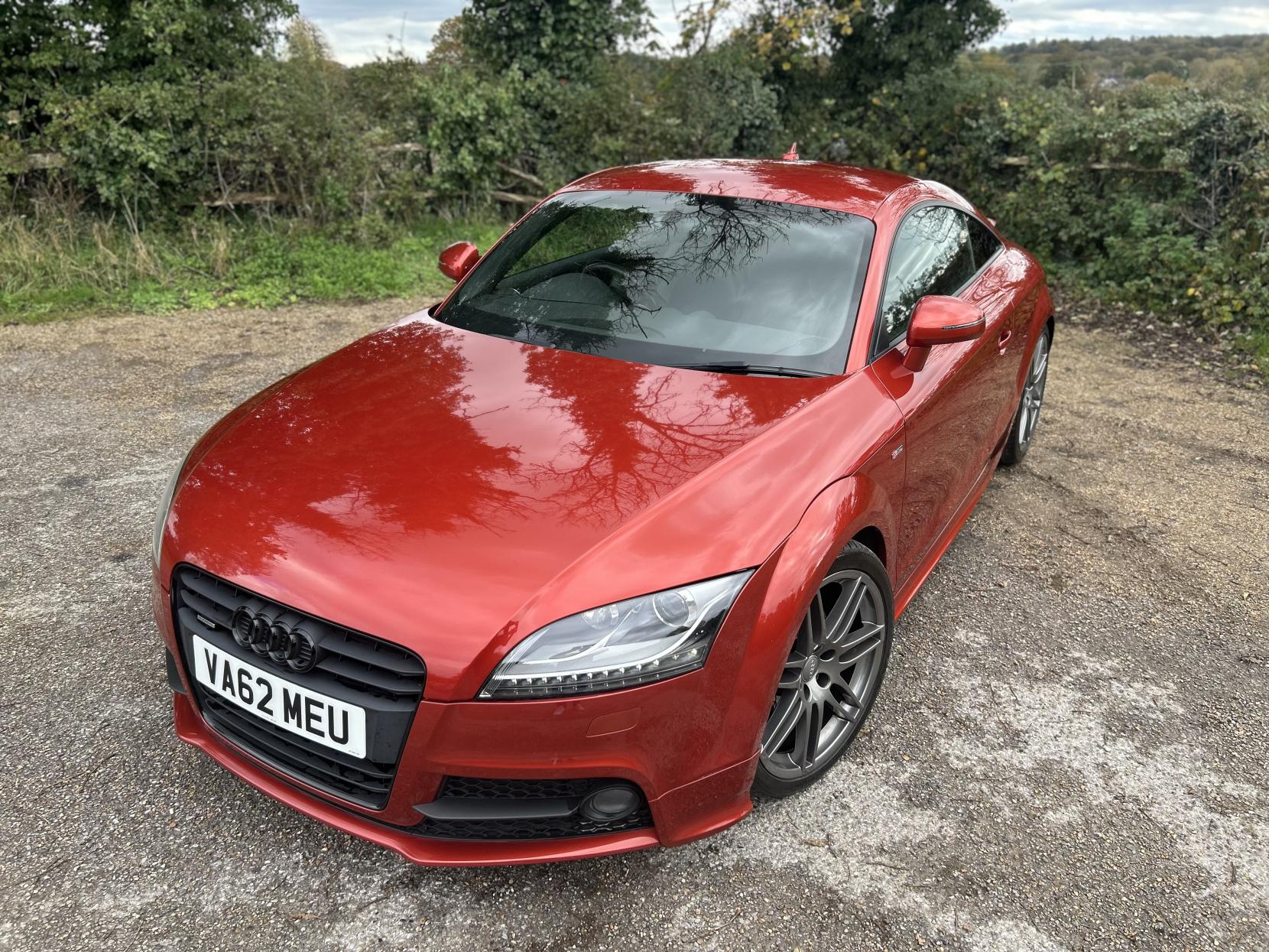 Audi TT 2.0 TFSI Black Edition Coupe 3dr Petrol S Tronic quattro Euro 5 (s/s) (211 ps)