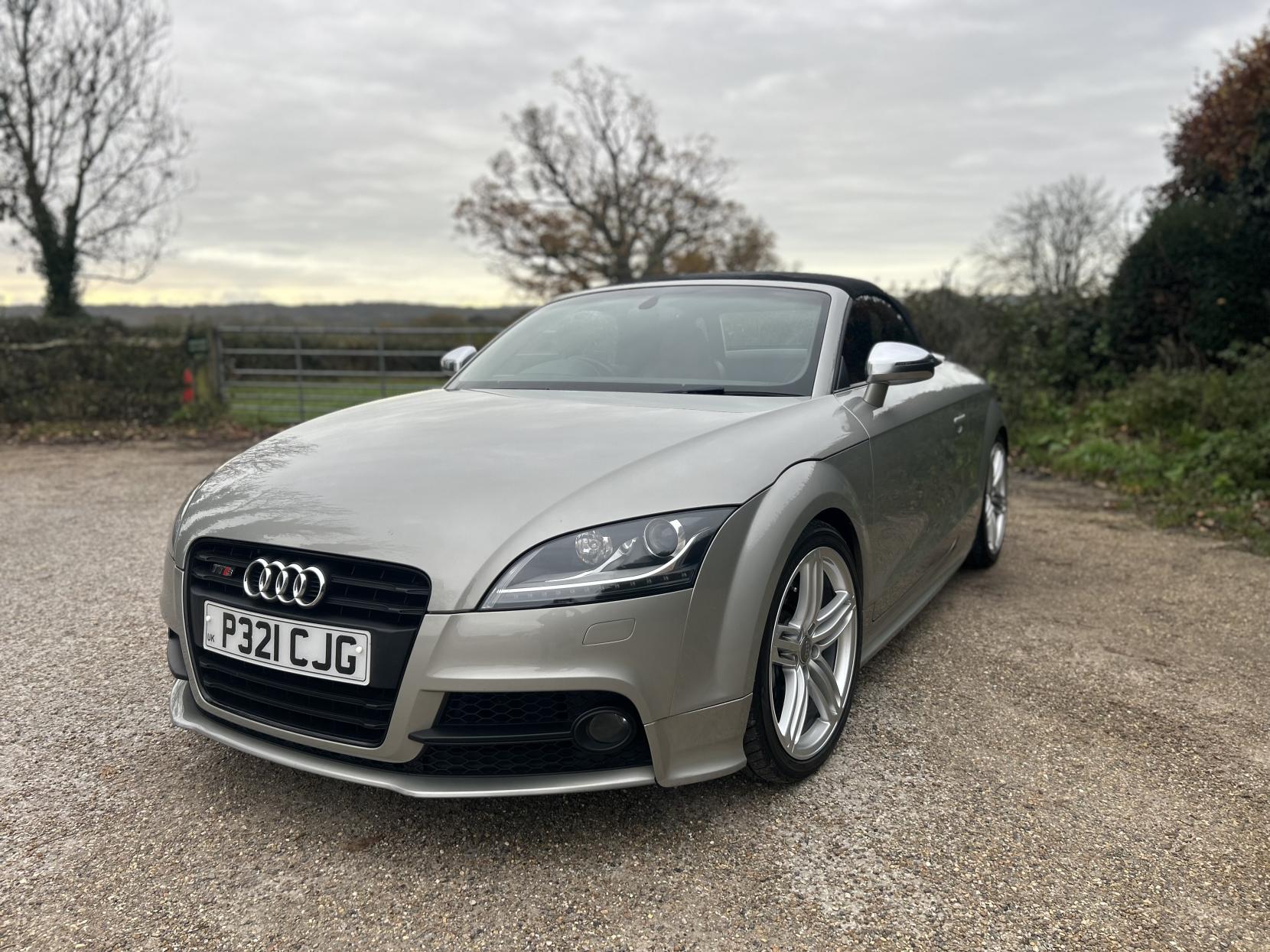 Audi TTS 2.0 TFSI Roadster 2dr Petrol Manual quattro Euro 5 (272 ps)