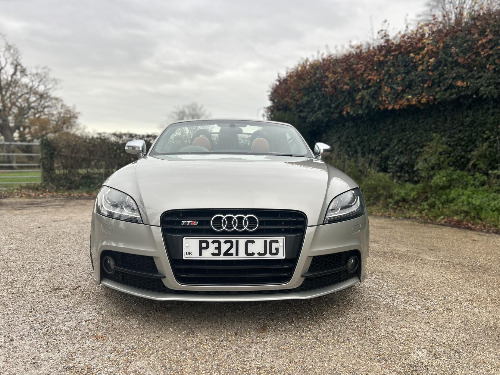 Audi TTS 2.0 TFSI Roadster 2dr Petrol Manual quattro Euro 5 (272 ps)
