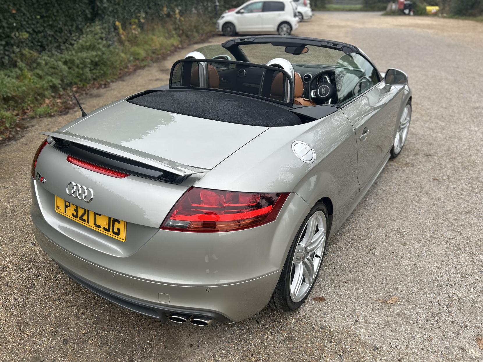 Audi TTS 2.0 TFSI Roadster 2dr Petrol Manual quattro Euro 5 (272 ps)