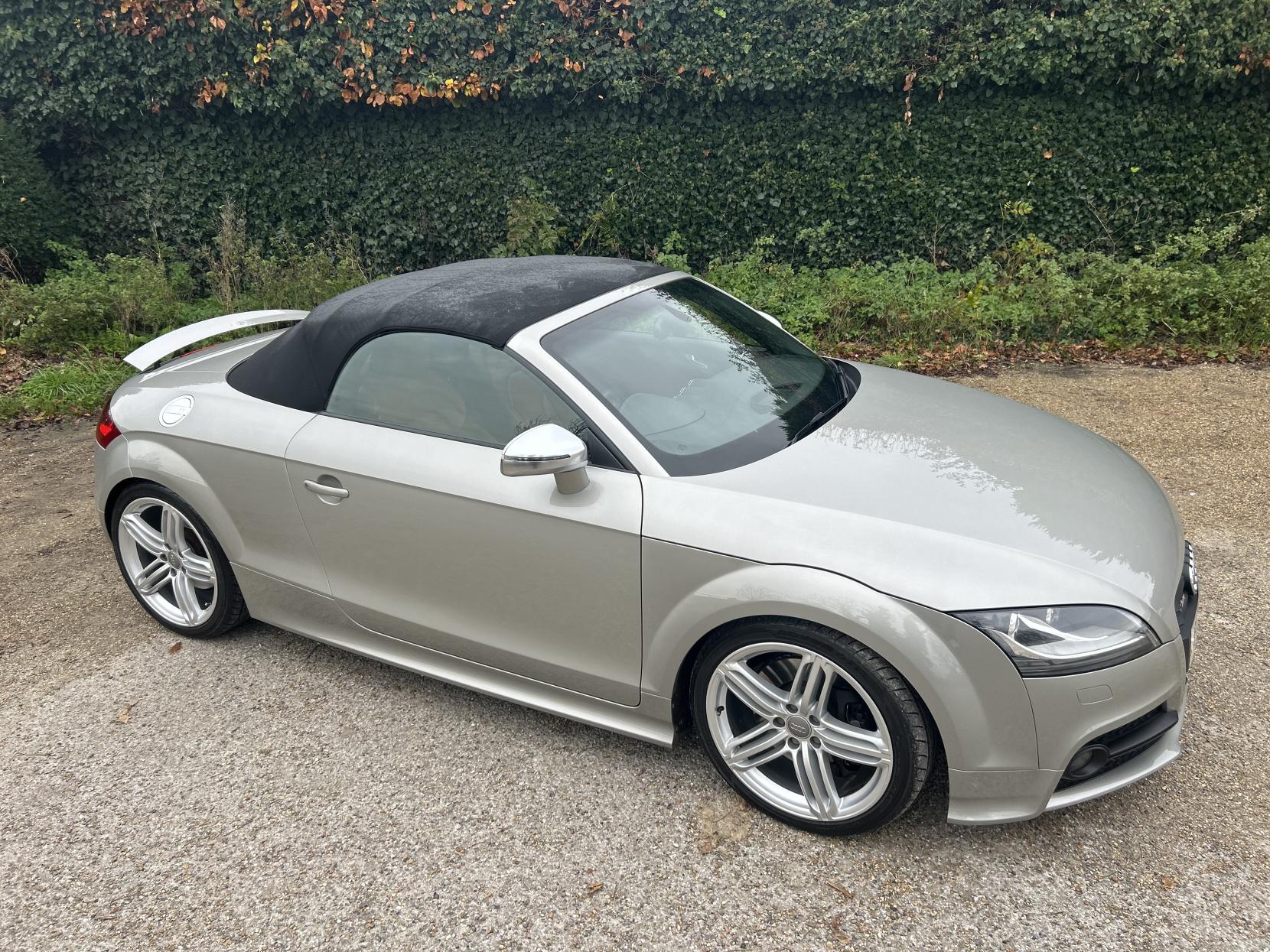 Audi TTS 2.0 TFSI Roadster 2dr Petrol Manual quattro Euro 5 (272 ps)