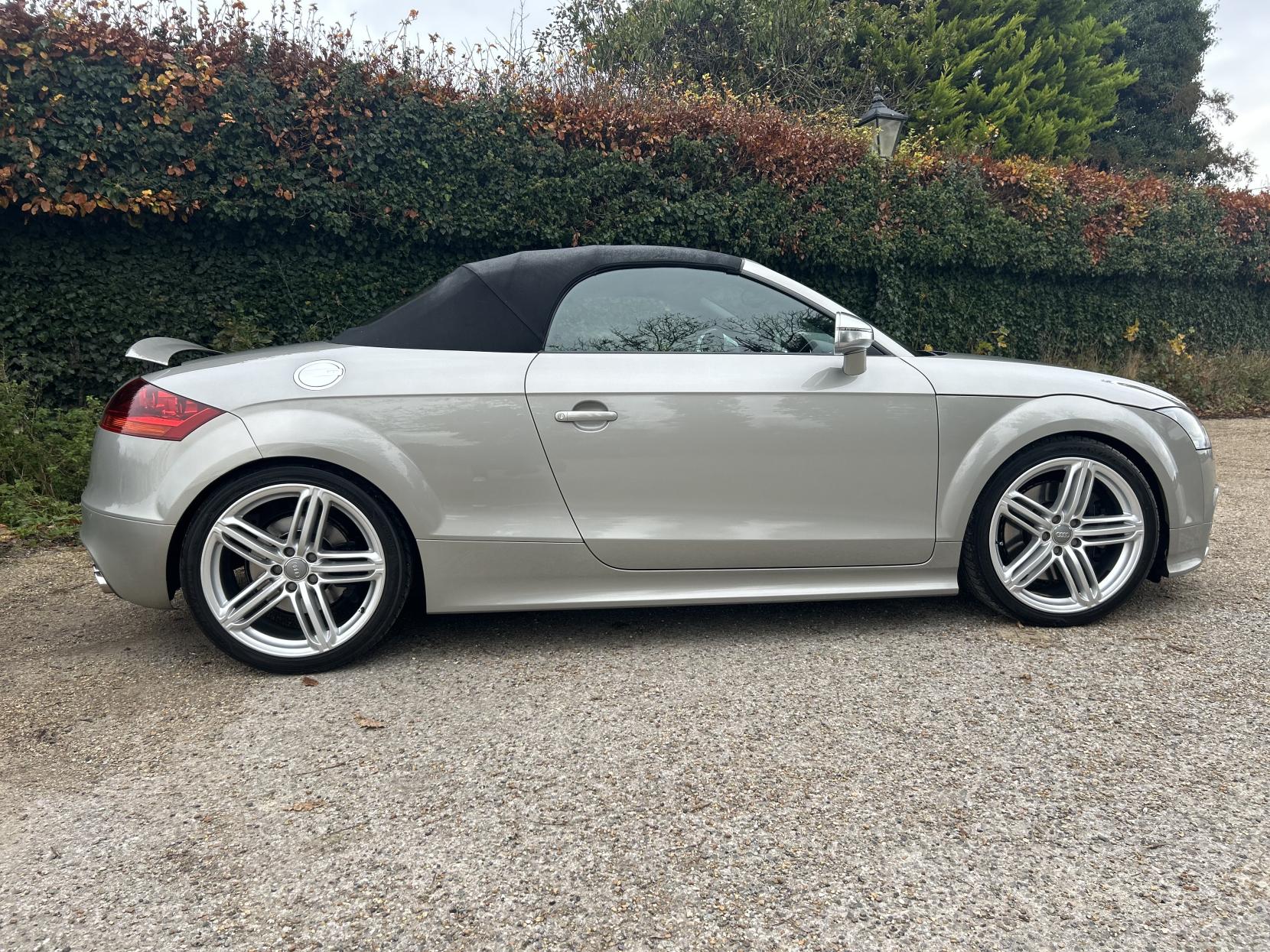 Audi TTS 2.0 TFSI Roadster 2dr Petrol Manual quattro Euro 5 (272 ps)