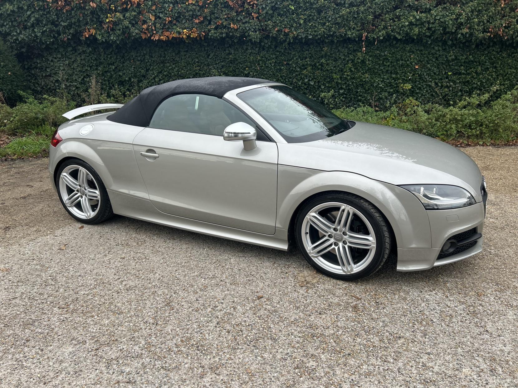 Audi TTS 2.0 TFSI Roadster 2dr Petrol Manual quattro Euro 5 (272 ps)