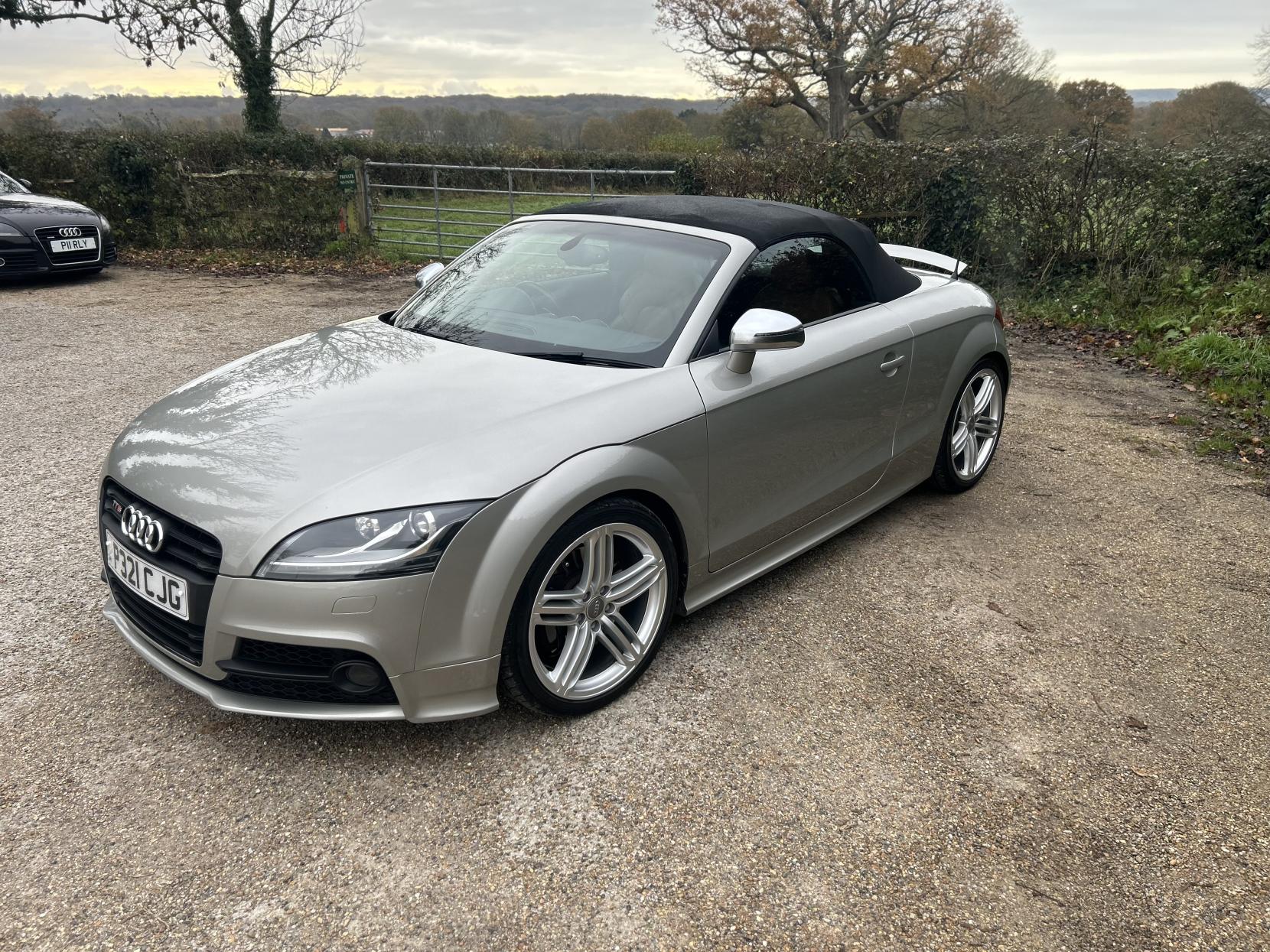 Audi TTS 2.0 TFSI Roadster 2dr Petrol Manual quattro Euro 5 (272 ps)