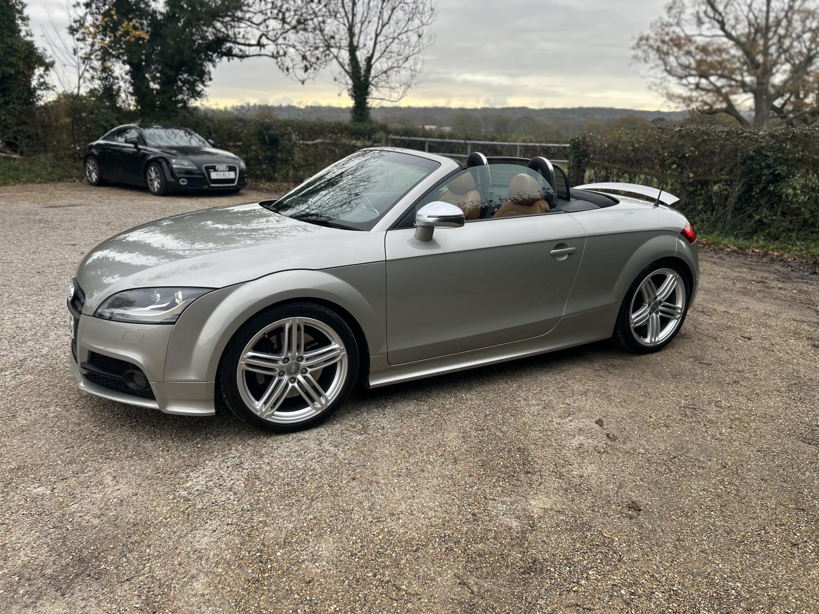 Audi TTS 2.0 TFSI Roadster 2dr Petrol Manual quattro Euro 5 (272 ps)