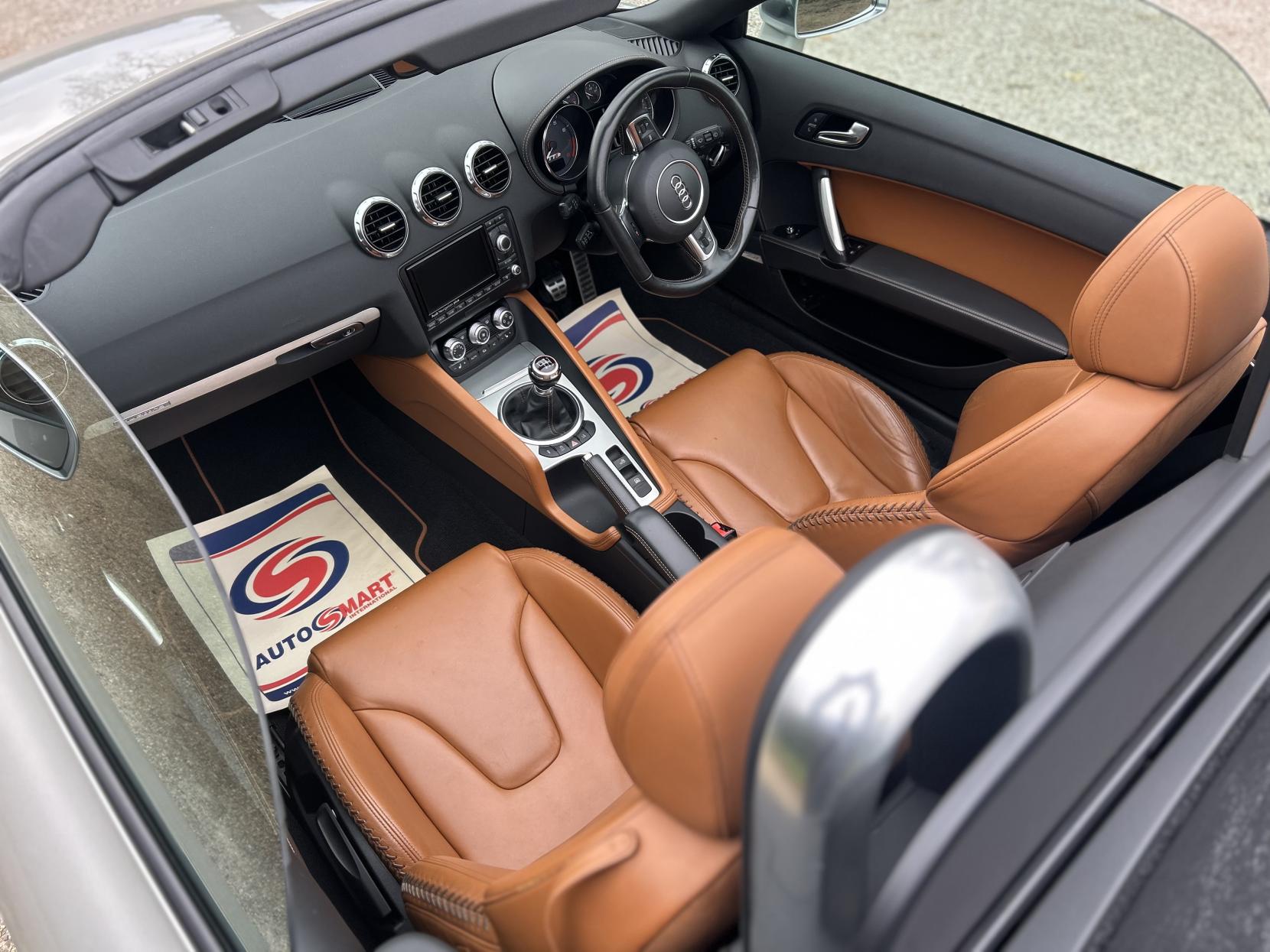 Audi TTS 2.0 TFSI Roadster 2dr Petrol Manual quattro Euro 5 (272 ps)