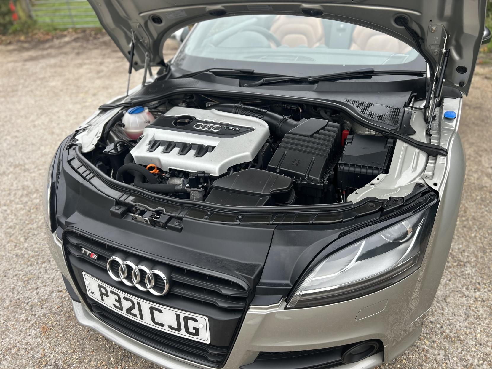 Audi TTS 2.0 TFSI Roadster 2dr Petrol Manual quattro Euro 5 (272 ps)