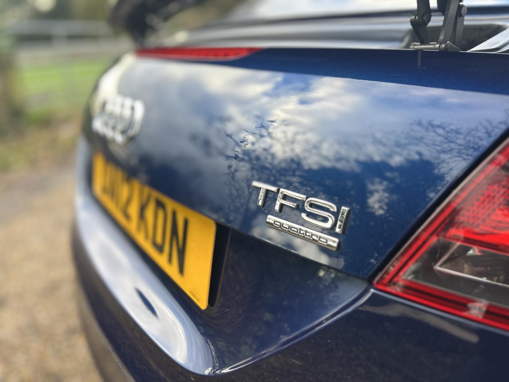 Audi TT 2.0 TFSI Black Edition Coupe 3dr Petrol S Tronic quattro Euro 5 (s/s) (211 ps)