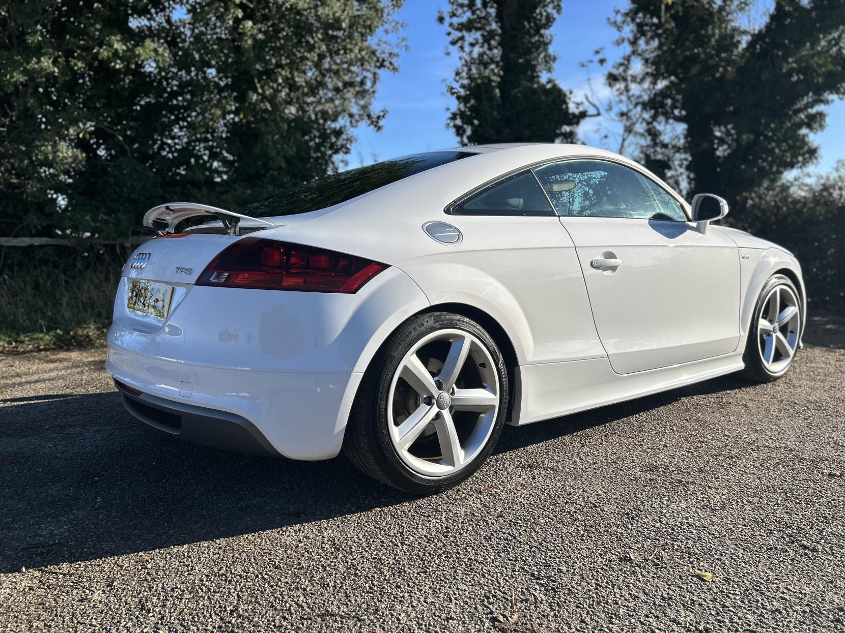 Audi TT 1.8 TFSI S line Coupe 3dr Petrol S Tronic Euro 5 (160 ps)