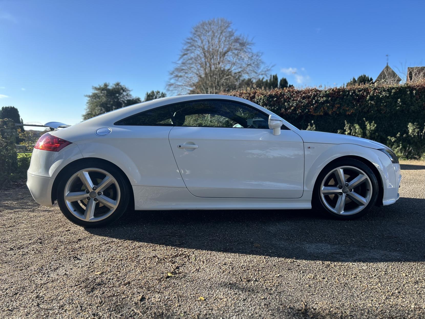 Audi TT 1.8 TFSI S line Coupe 3dr Petrol S Tronic Euro 5 (160 ps)