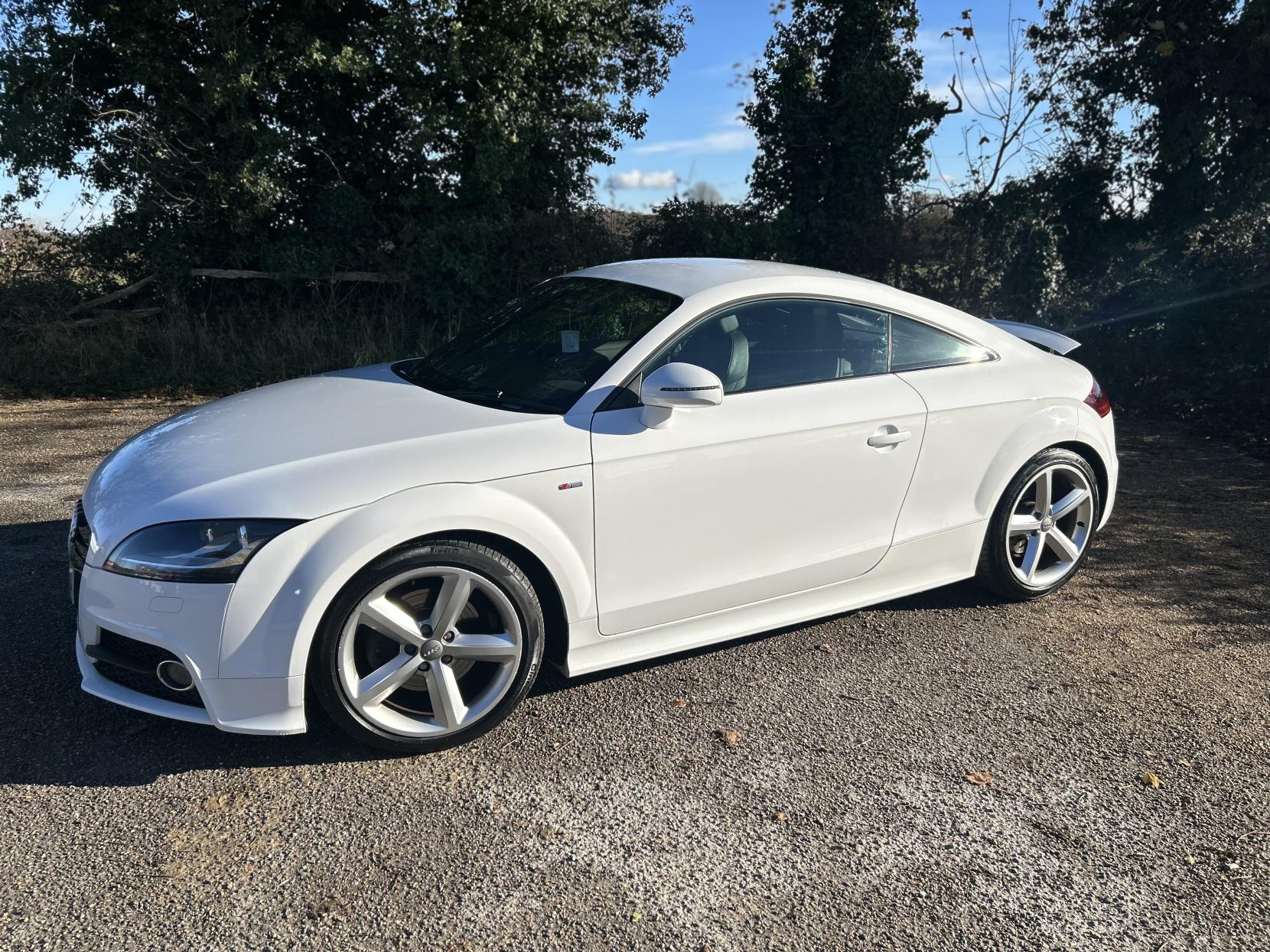 Audi TT 1.8 TFSI S line Coupe 3dr Petrol S Tronic Euro 5 (160 ps)