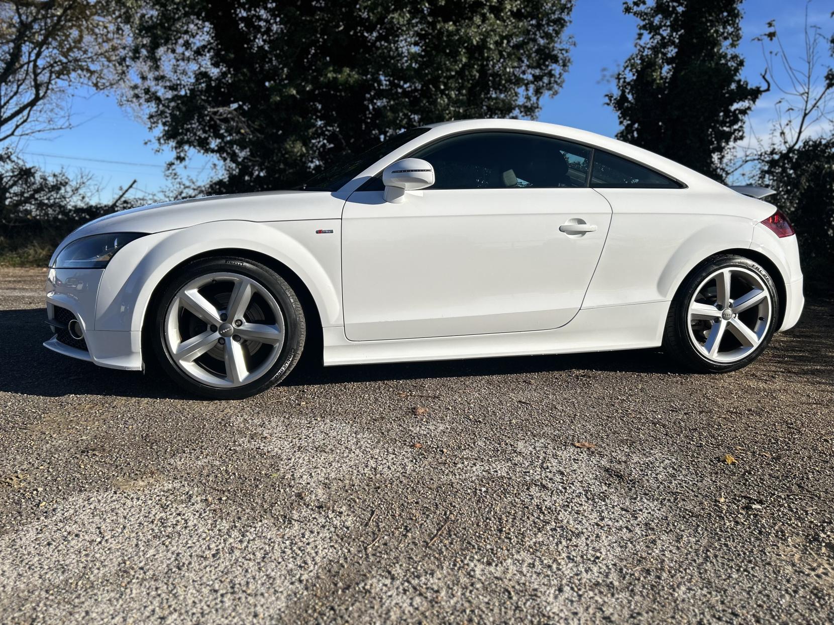 Audi TT 1.8 TFSI S line Coupe 3dr Petrol S Tronic Euro 5 (160 ps)