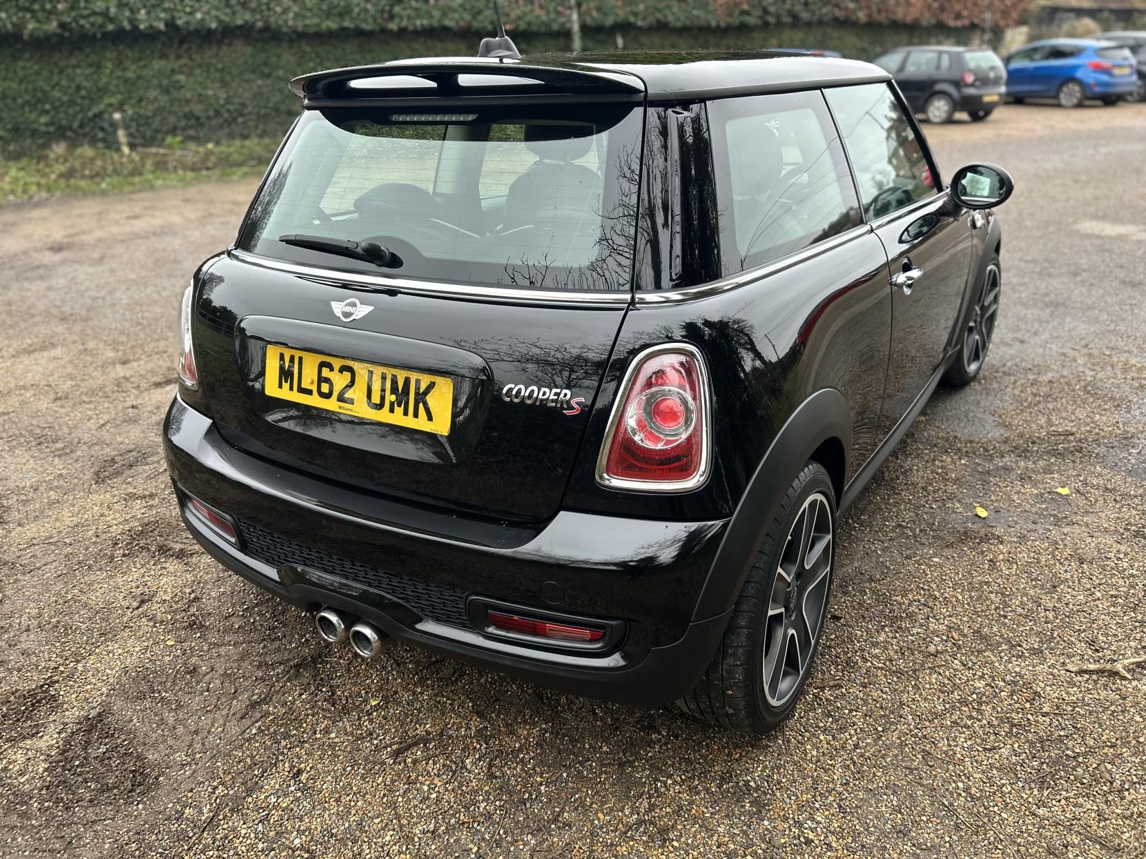 MINI Hatch 1.6 Cooper S Hatchback 3dr Petrol Manual Euro 5 (s/s) (184 ps)