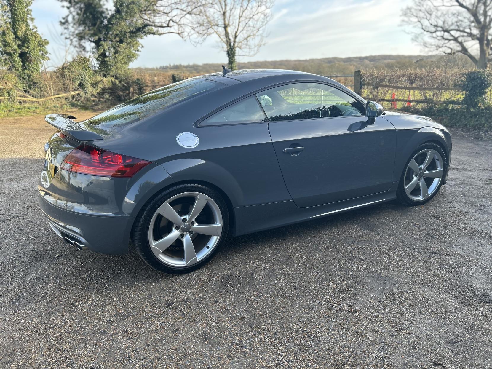 Audi TTS 2.0 TFSI Limited Edition Coupe 3dr Petrol S Tronic quattro Euro 5 (272 ps)