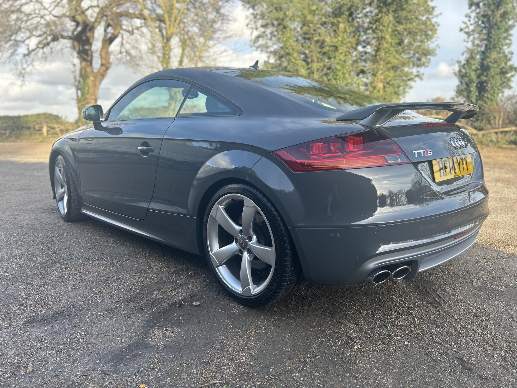 Audi TTS 2.0 TFSI Limited Edition Coupe 3dr Petrol S Tronic quattro Euro 5 (272 ps)